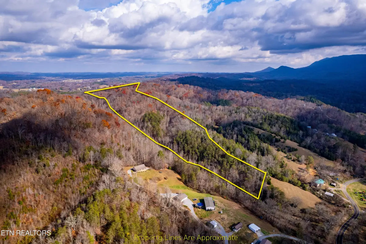 1858 Old Chilhowee Rd, Seymour, TN 37865 - Image #1