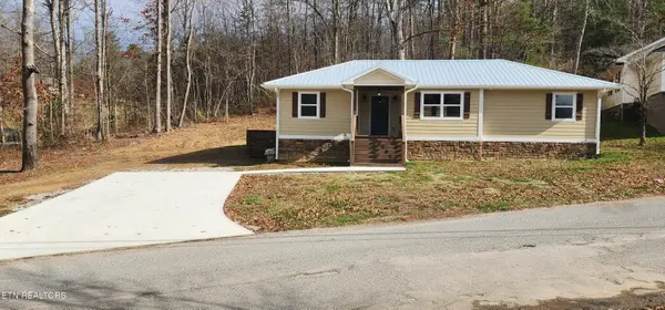 590 Litton Rd, Oneida, TN 37841