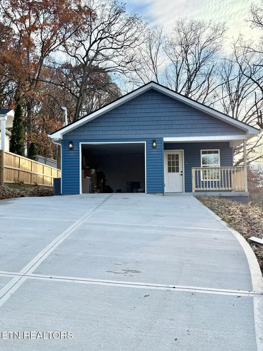 203 Mavis Lane, Maryville, TN 37804 - Image #2