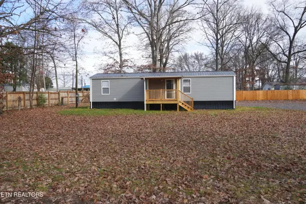 1418 Fina Lane, Dandridge, TN 37725