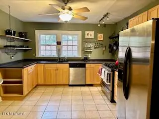 5004 Shady Dell Tr, Knoxville, TN 37914 - Image #2