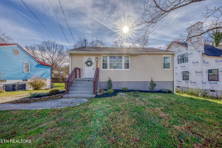 3206 Boright Drive, Knoxville, TN 37917 - Image #2