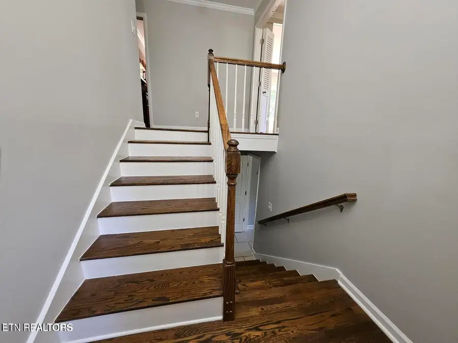 107 Nebraska Ave, Oak Ridge, TN 37830 - Image #2