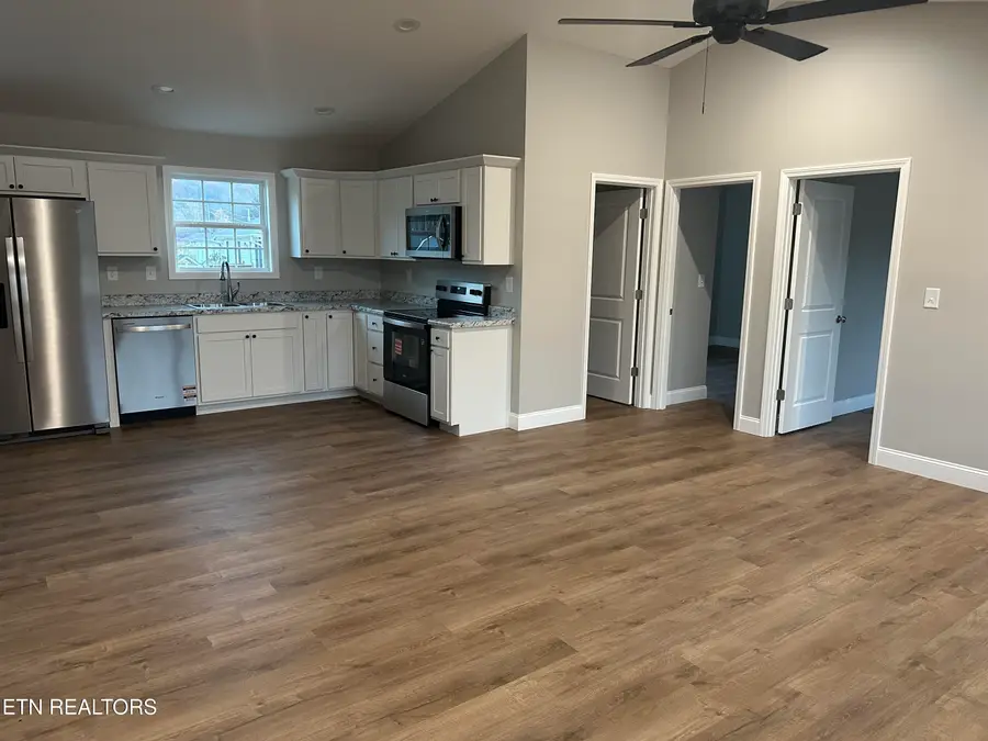 347 Green Acres Rd, Maynardville, TN 37807 - Image #2