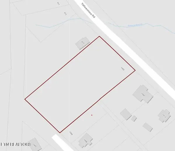 1005 Yellowstone Rd, Knoxville, TN 37914