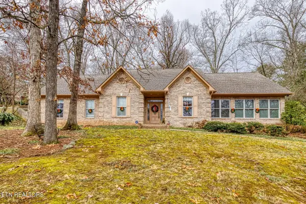 5227 Beverly Oaks Drive, Knoxville, TN 37918