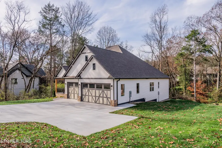 211 Chatuga Way, Loudon, TN 37774 - Image #3