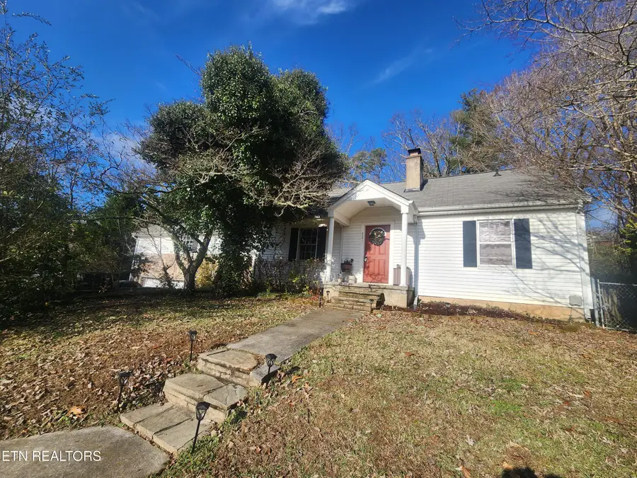 4301 Garden Dr Drive, Knoxville, TN 37918 - Image #2
