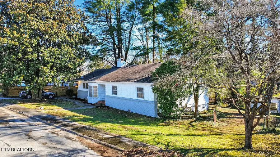 109 E Pasadena Rd, Oak Ridge, TN 37830 - Image #3