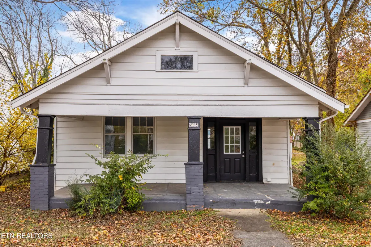 2444 Woodbine Ave, Knoxville, TN 37917 - Image #1