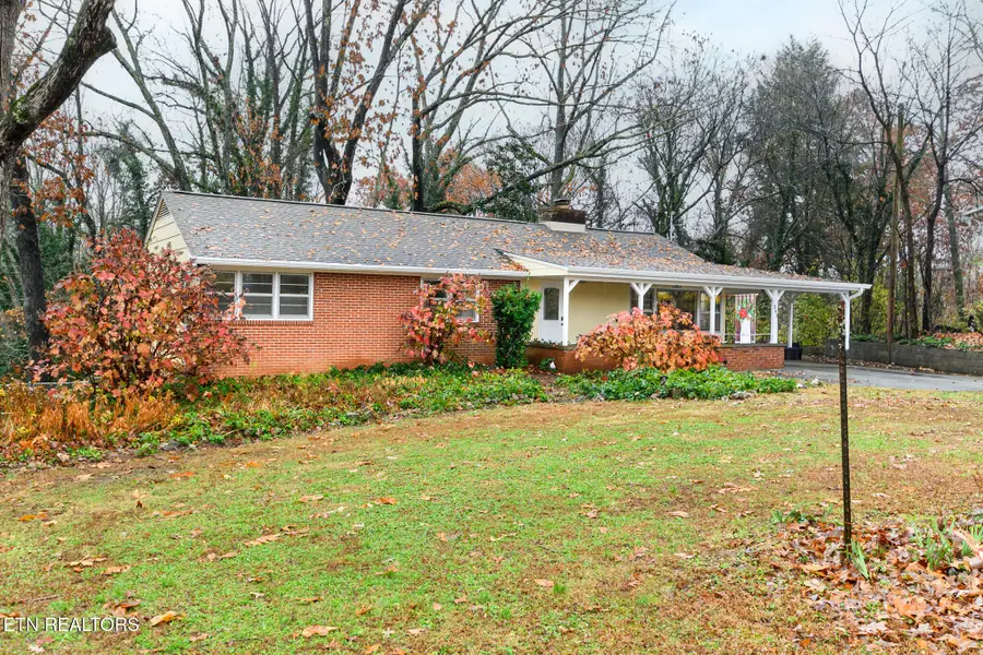 383 East Drive, Oak Ridge, TN 37830 - Image #3