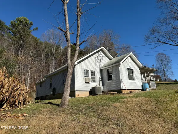 4041 Rocky Branch Rd, Walland, TN 37886