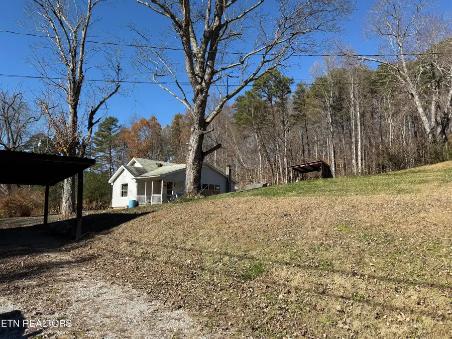 4041 Rocky Branch Rd, Walland, TN 37886 - Image #2
