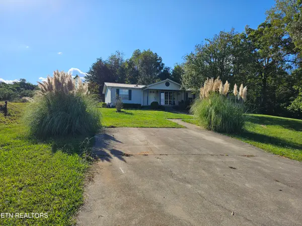 576 Mecca Pike, Tellico Plains, TN 37385