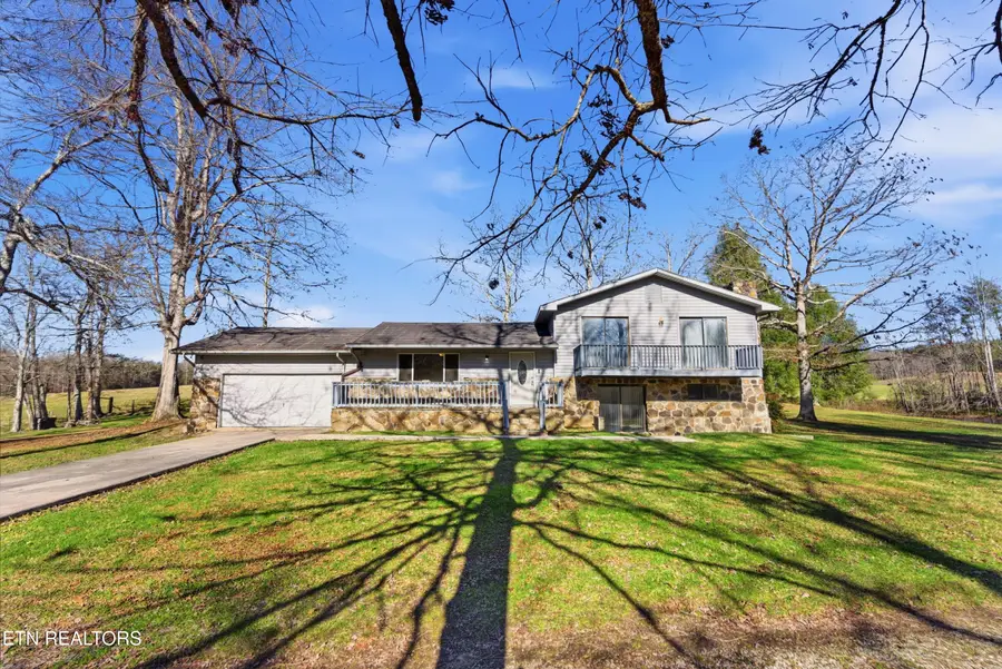 444 Island Ford Rd, Lancing, TN 37770 - Image #2