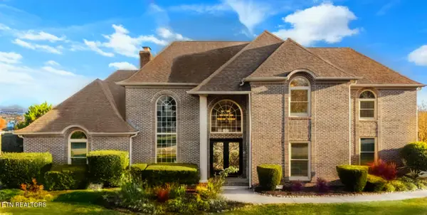 10247 Thimble Fields Drive, Knoxville, TN 37922