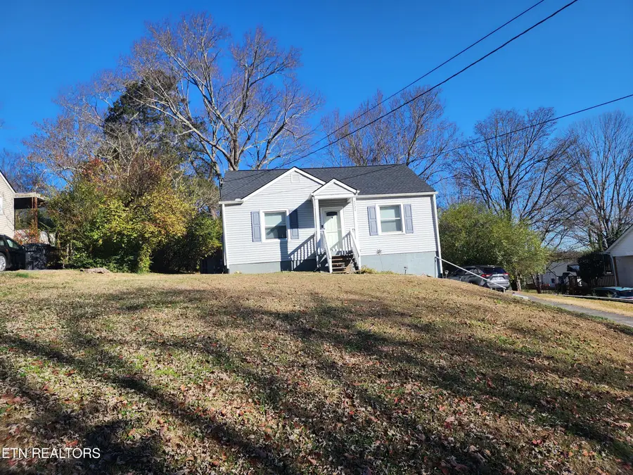 5724 Woodale Drive, Knoxville, TN 37912 - Image #2