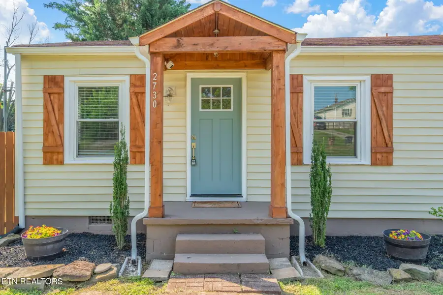 2730 Carson Ave, Knoxville, TN 37917 - Image #2