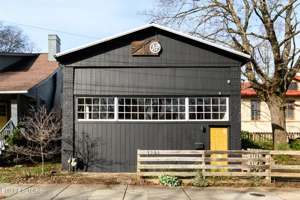 1241 Armstrong Ave, Knoxville, TN 37917