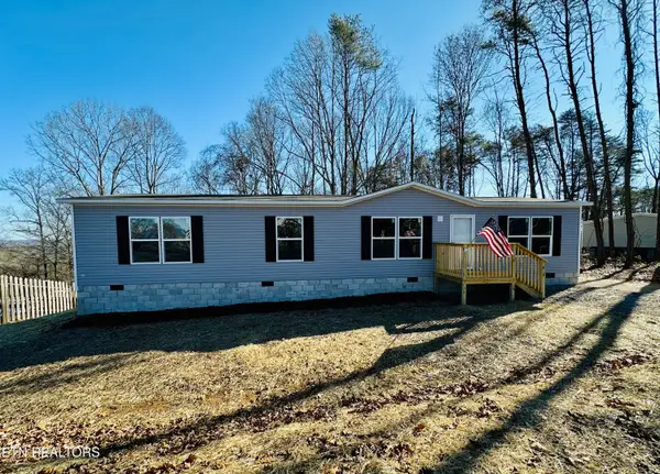 478 Skyline Drive, Harriman, TN 37748