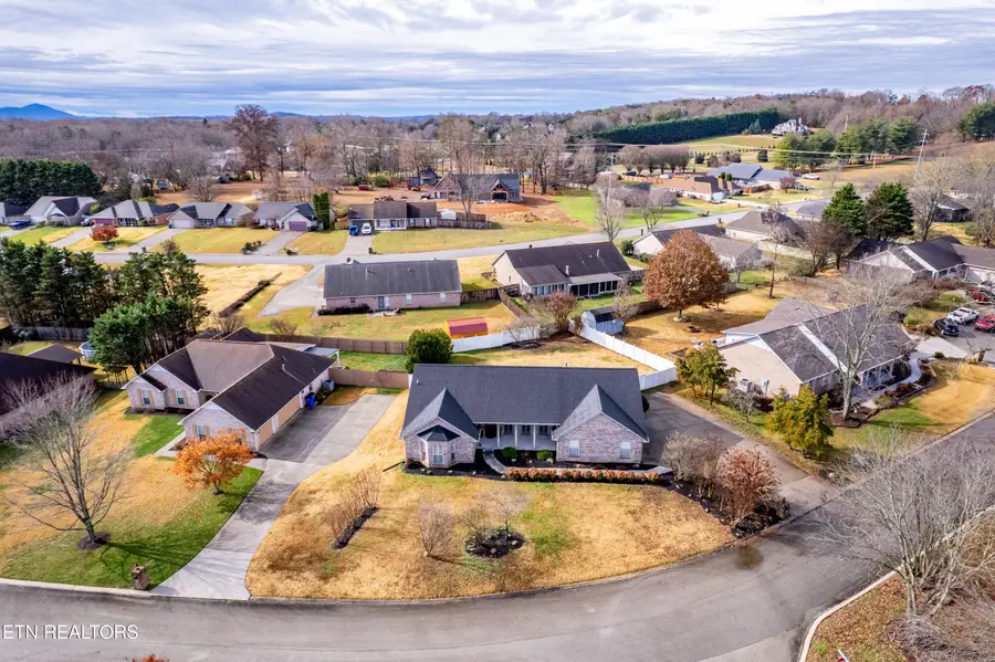 1213 N Wingate Way, Maryville, TN 37803 - Image #2