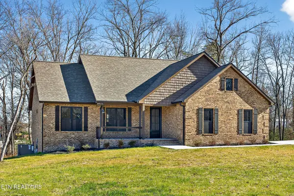 6 Riverchase Drive, Crossville, TN 38571