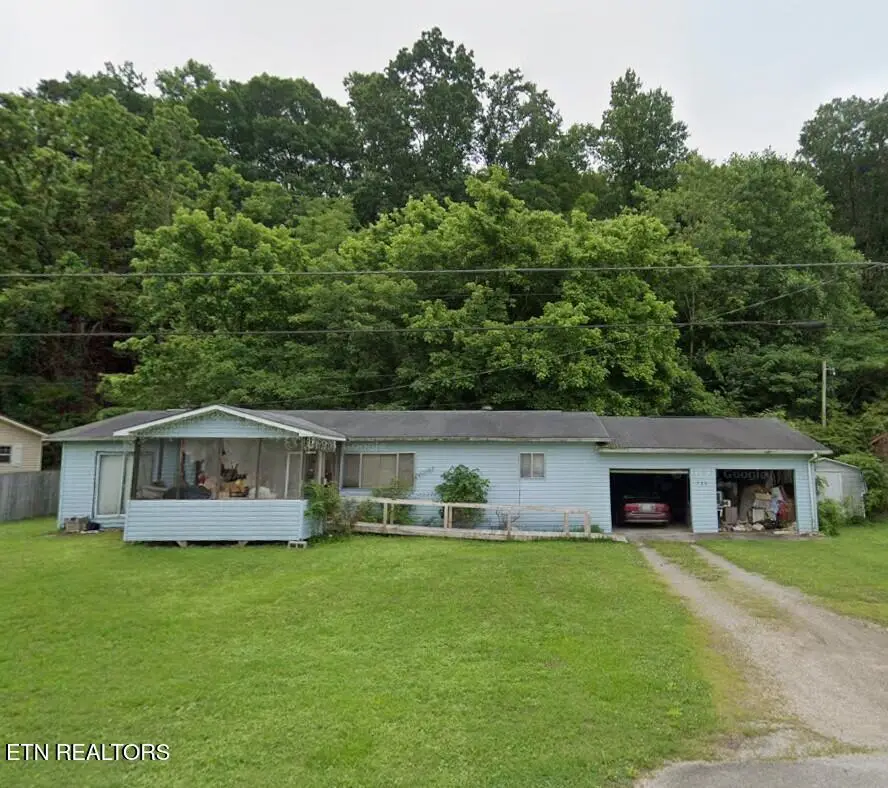 729 Old Highway 70, Harriman, TN 37748 - Image #1