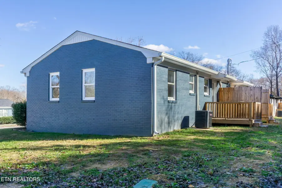 156 Boatman St St, Cookeville, TN 38501 - Image #3