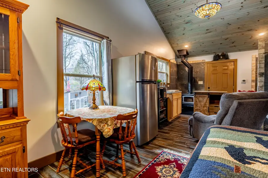 5909 Old Walland Hwy, Walland, TN 37886 - Image #3