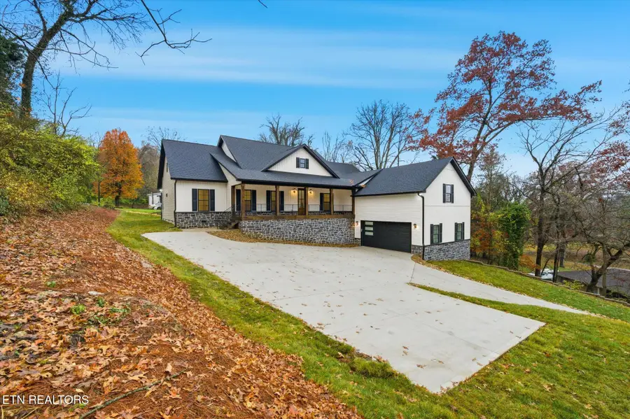 909 S Chilhowee Drive, Knoxville, TN 37914 - Image #3