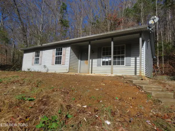 146 Park Place, Harriman, TN 37748