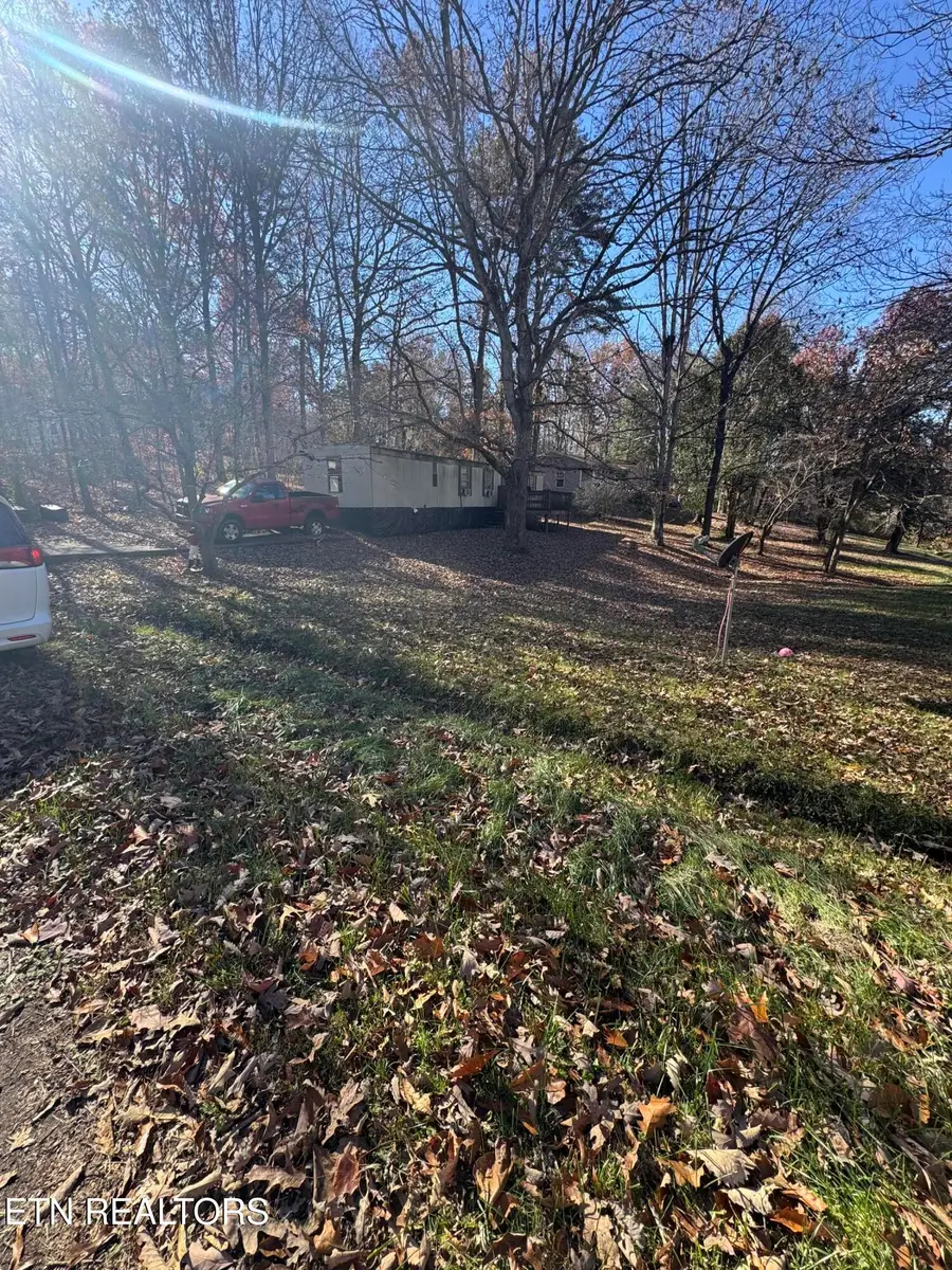 102 Avon Lane Lane, Crossville, TN 38558 - Image #2