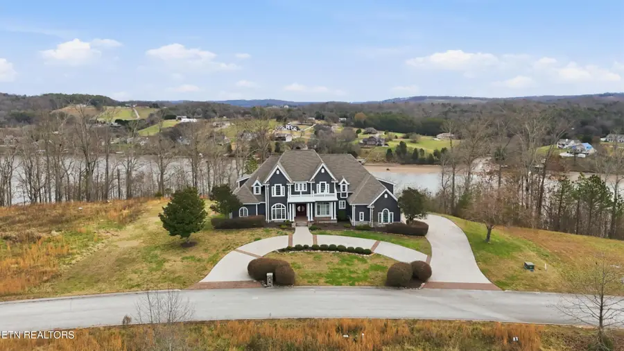 910 Eagle Nest Drive, Loudon, TN 37774 - Image #3