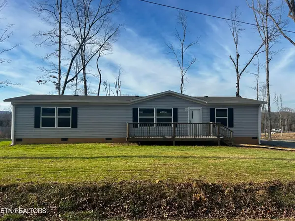 226 Community Drive, Madisonville, TN 37354