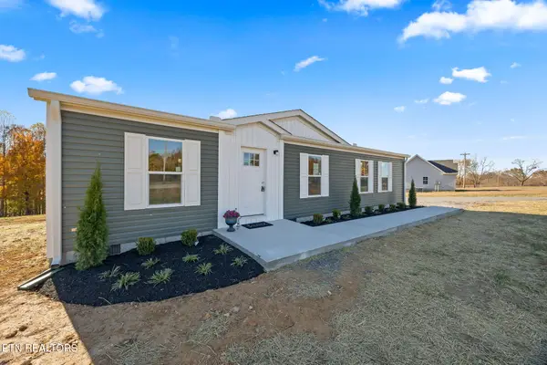 20 Pumpkintown Rd, Lafayette, TN 37083