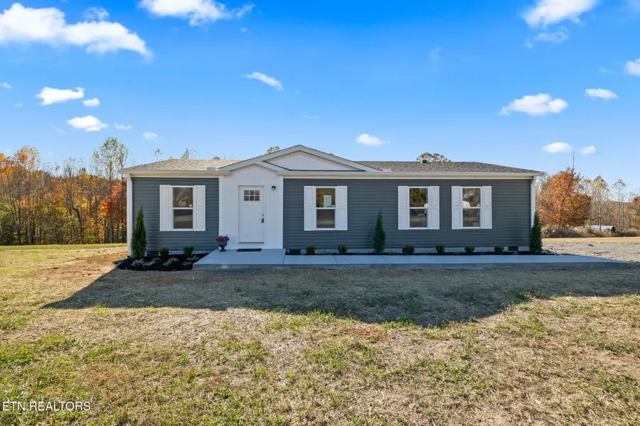 20 Pumpkintown Rd, Lafayette, TN 37083 - Image #2