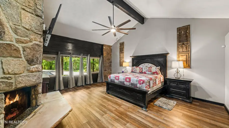 1115 Old Cartertown Rd, Gatlinburg, TN 37738 - #3