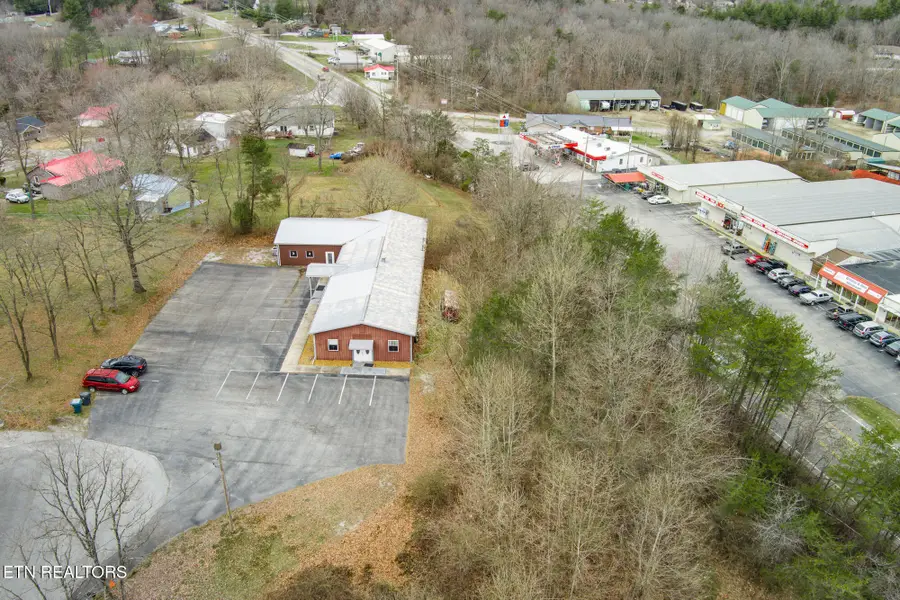 164 Oak Rd, Crossville, TN 38555 - Image #2