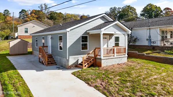 966 Anniversary Lane, Knoxville, TN 37914