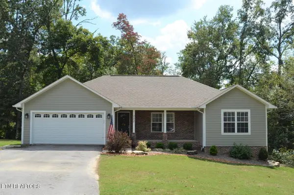 280 E Deer Creek Drive, Crossville, TN 38571
