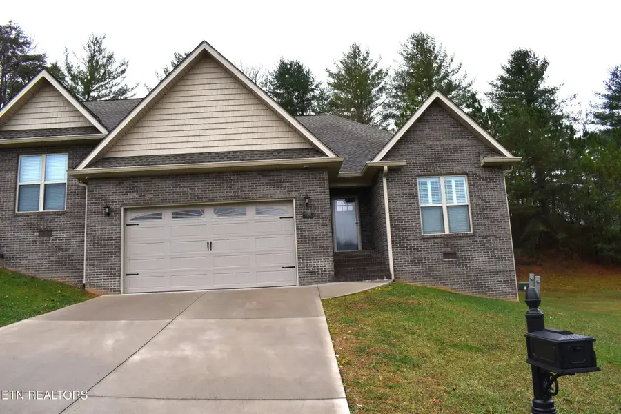 420 Cromwell St, Harrogate, TN 37752 - Image #2