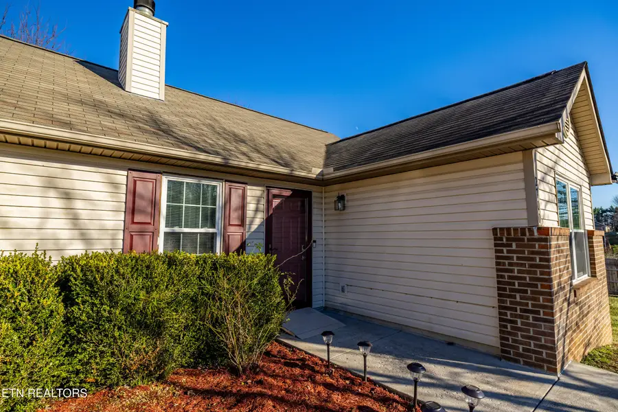 2700 Glacier Way, Knoxville, TN 37924 - Image #3