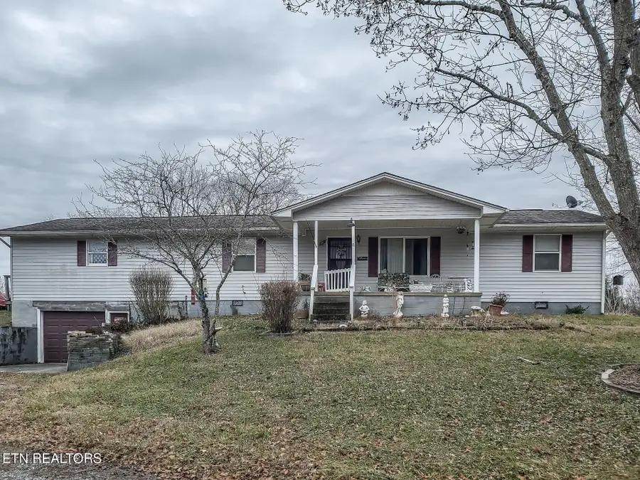 61 Rattlesnake Ridge Rd, Chuckey, TN 37641 - Image #2