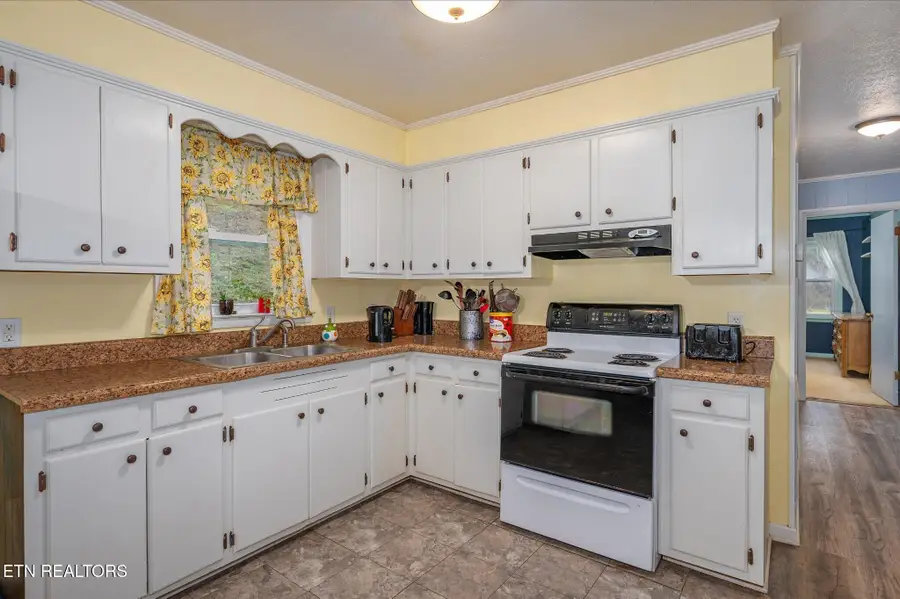 4428 Jennings Creek Hwy, Whitleyville, TN 38588 - #3