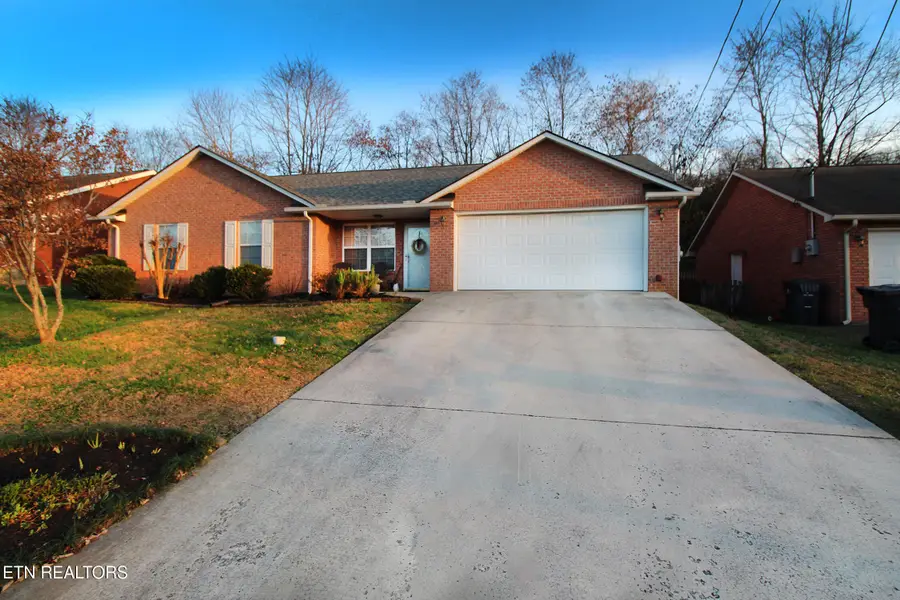 1832 Tillery Square Lane, Knoxville, TN 37912 - Image #2