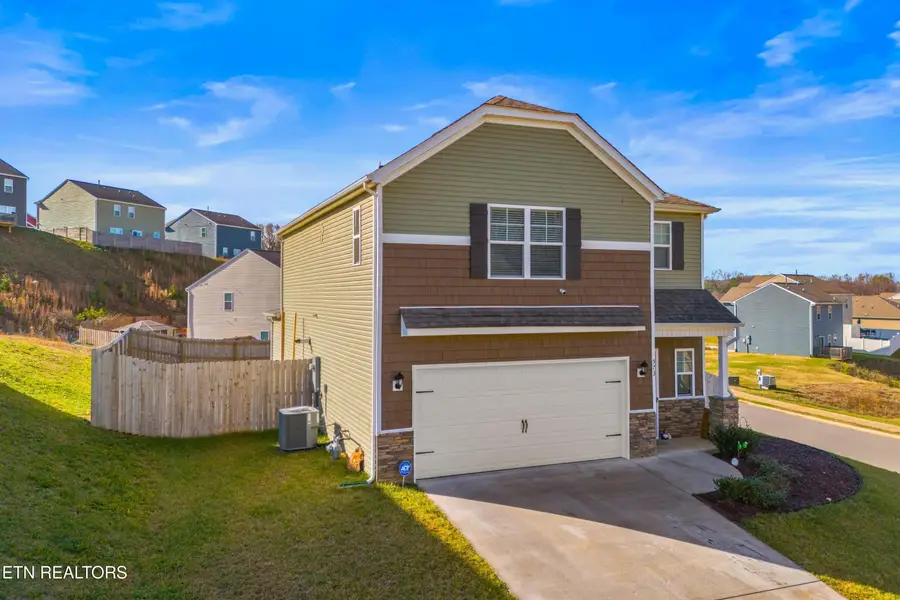 573 Cliff St, Morristown, TN 37814 - Image #3