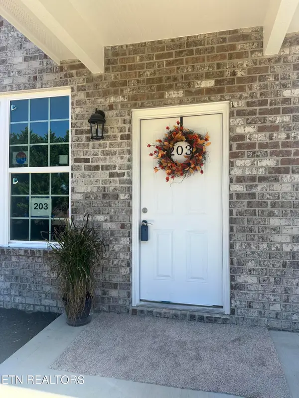 481 Broome Rd #203, Knoxville, TN 37909