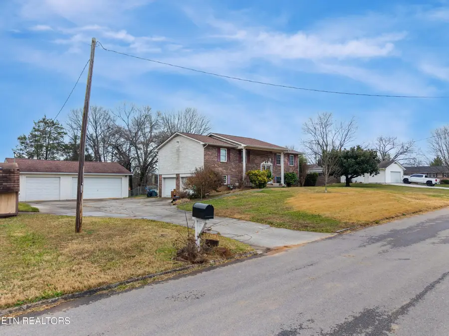 7404 Oxmoor Rd, Knoxville, TN 37931 - Image #2