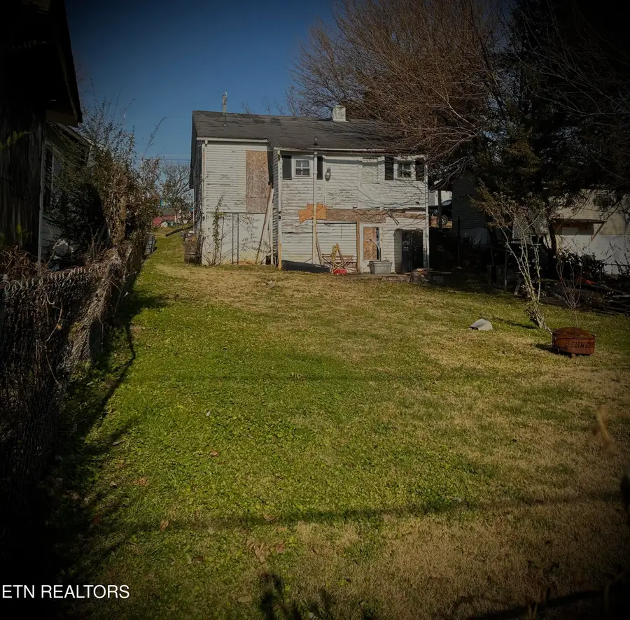830 W Scott Ave, Knoxville, TN 37921 - Image #3