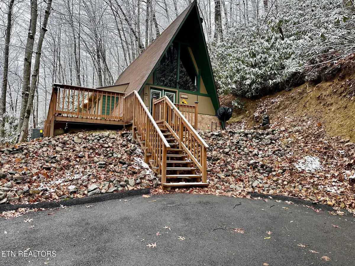 1172 Ski Mountain Rd Rd, Gatlinburg, TN 37738 - Image #1